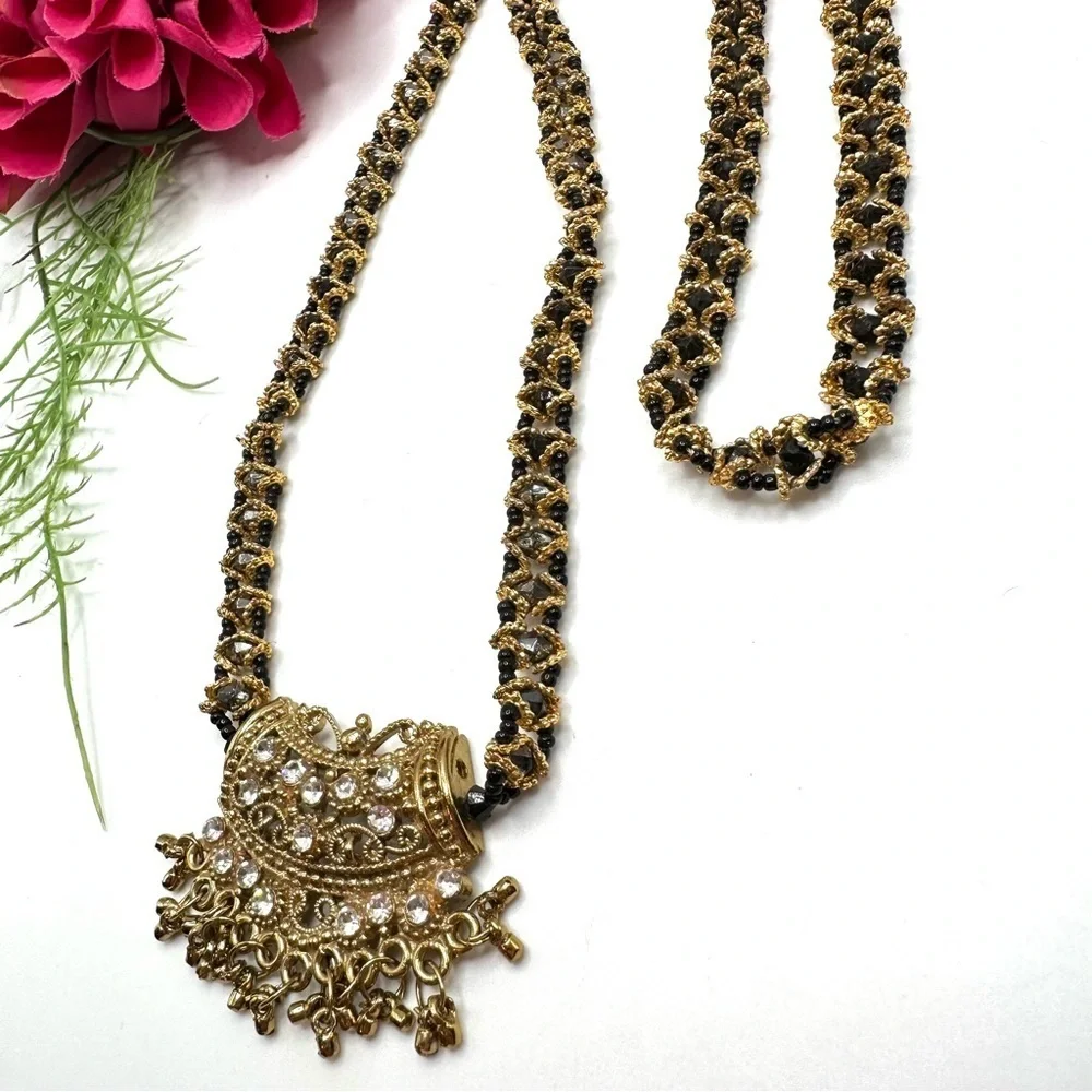 NEW⚜️Hand Beaded Ornate Bollywood Pendant Necklace